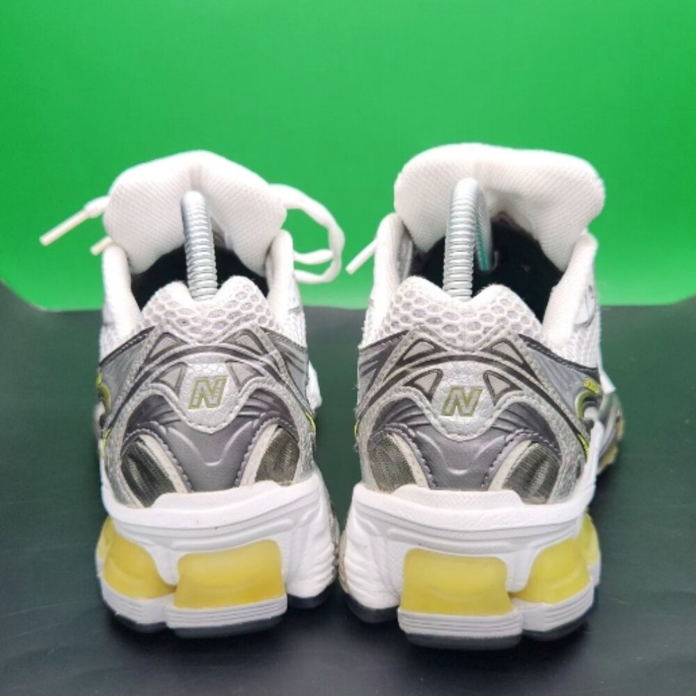 New Balance 1226 - Picture 5 of 7